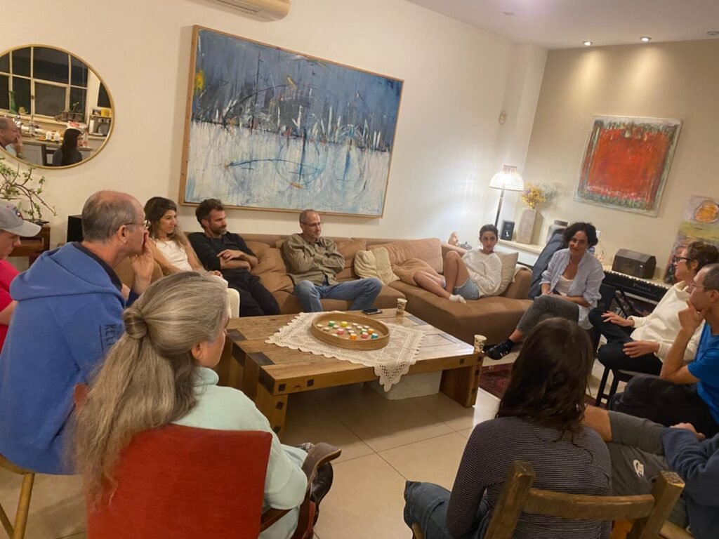 מפגש תפילה ביתי